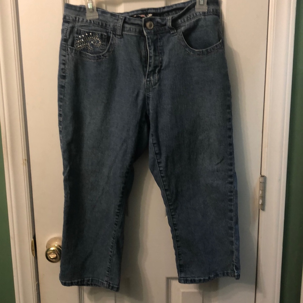 Dress barn capris size 10 petite